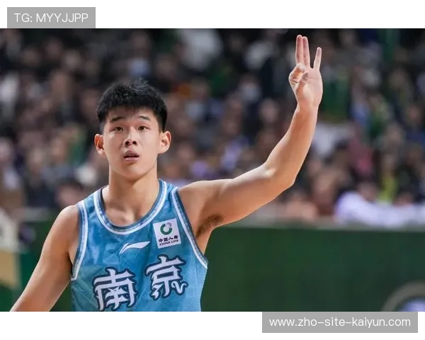 林葳成狄龙学弟获主教练亲自保证登场机会 收入可与CBA媲美 林葳成狄龙学弟获主教练亲自保证登场机会 收入可与CBA媲美