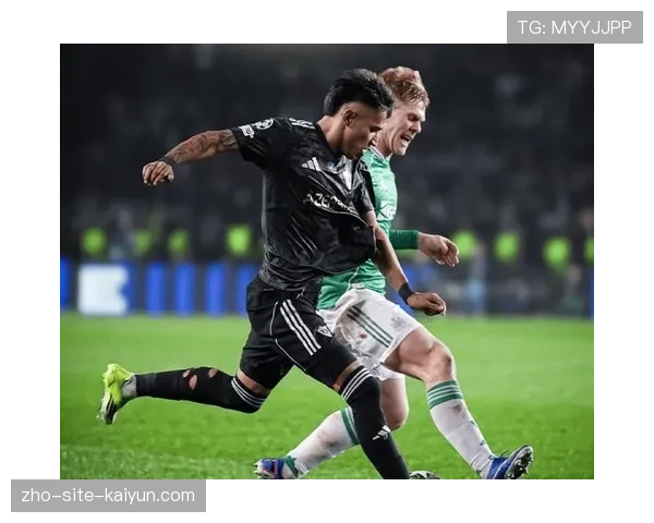 卡拉巴克主场不敌纽卡斯尔联 防守漏洞暴露明显